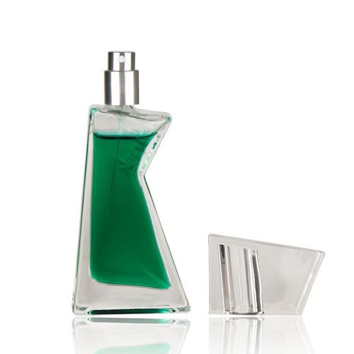 Frasco con forma de “K”para perfumes 